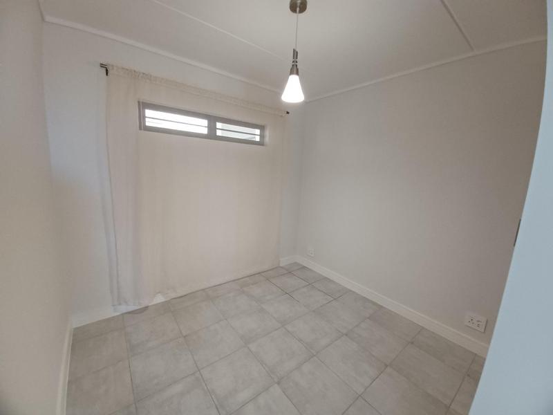 2 Bedroom Property for Sale in Gordons Bay Western Cape